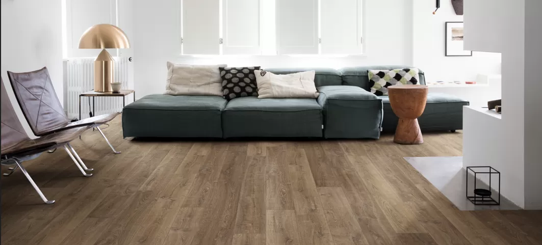 Ламинат Classic и Perspective со скидкой — только в декабре Ламинат Classic и Perspective со скидкой — только в декабре