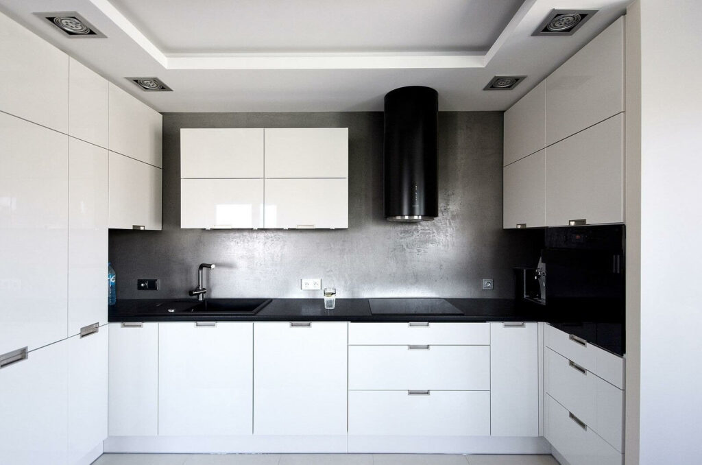 Декоративные покрытия вместо обоев: когда это действительно оправдано