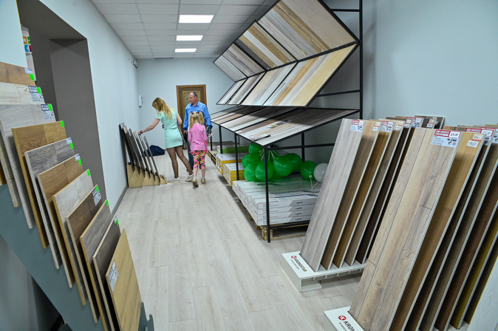 Рай для любителей уюта. В Бобруйске открылся интерьерный салон окон и дверей «7 квадратов»