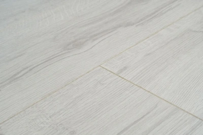 Ламинат EVERSENSE Classic EL1054 Дуб Шерман белый