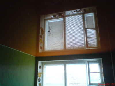 Глянцевый потолок