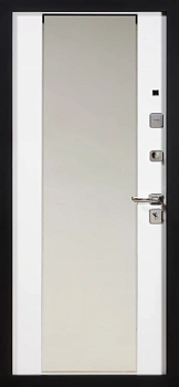 TR 8