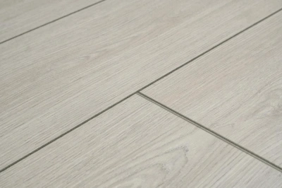 Ламинат EVERSENSE Classic EL2150 Дуб Каселла белый