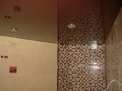 Глянцевый потолок