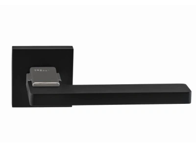 Ручка Alba 068-15E квадрат BLACK/CP ORO&ORO